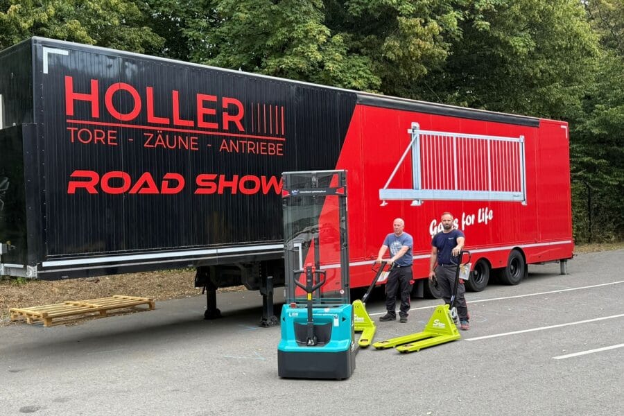 Übergabe bei Holler-Tore GmbH