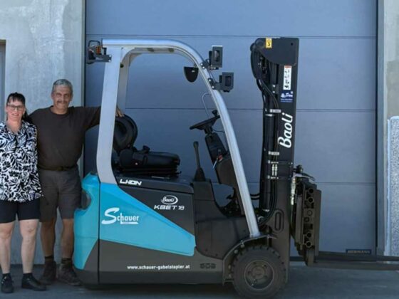 Übergabe des Baoli KBET 18 Li-Ion Elektrostapler für Obsthof Glück